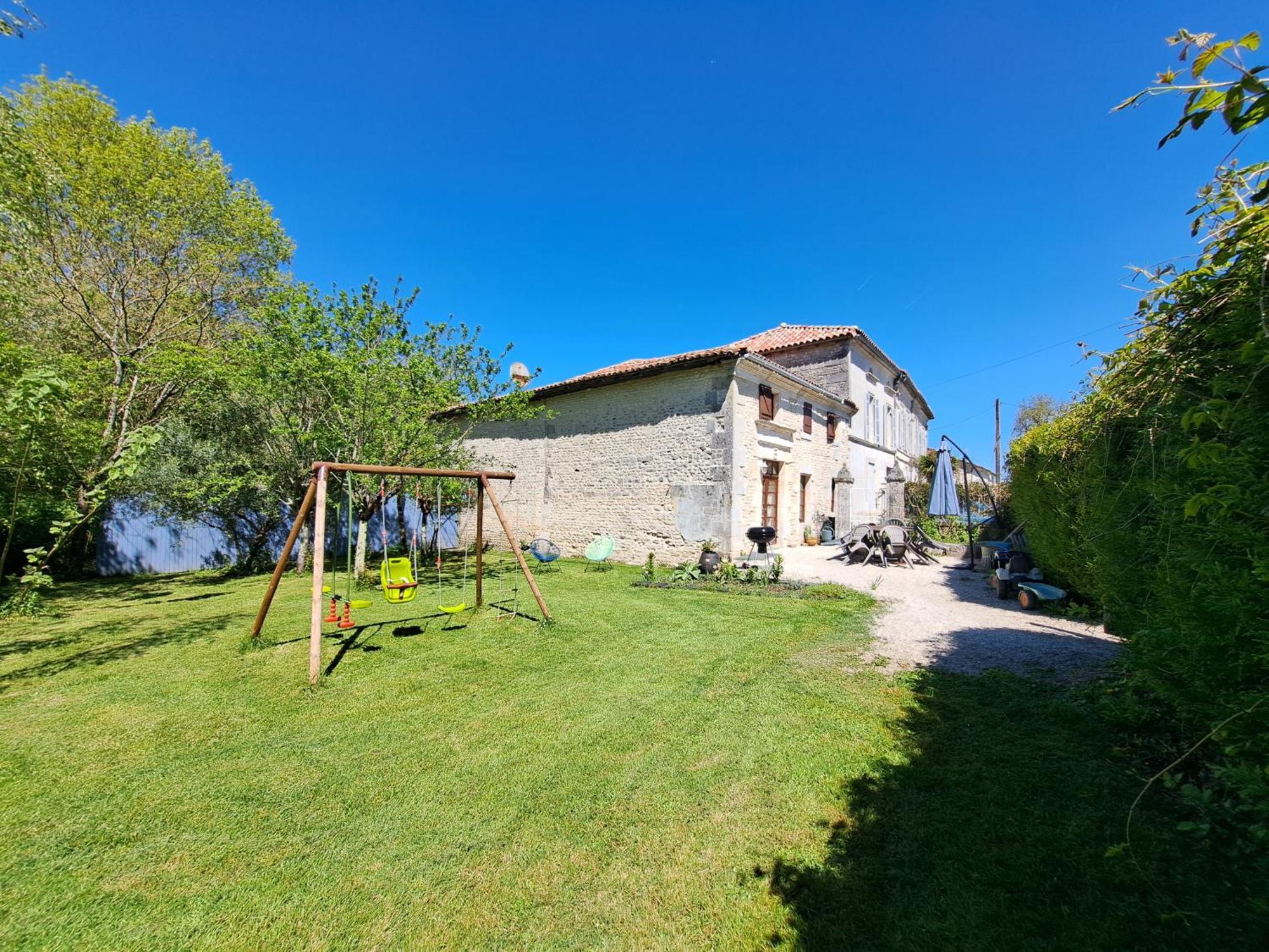 Champagnac  Le Moulin Etourneau - 3 Gites Avec 2 Piscines מראה חיצוני תמונה